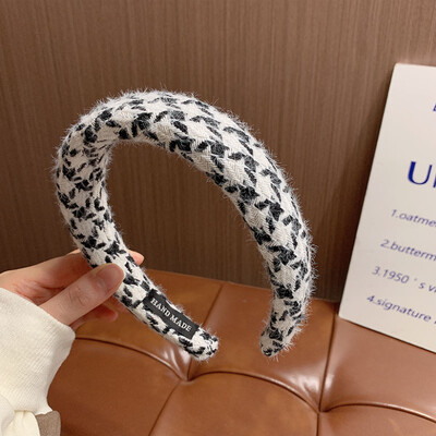 Őszi/téli új fekete-fehér kockás fejpánt szivacs széles hajpánt női lányoknak elegáns hajkarika divatos hajkiegészítők