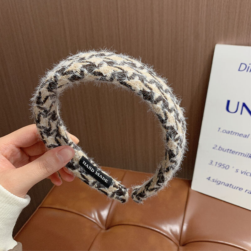 Őszi/téli új fekete-fehér kockás fejpánt szivacs széles hajpánt női lányoknak elegáns hajkarika divatos hajkiegészítők
