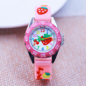 új divat csinos aranyos rózsaszín lányok gyerek órák 3D rajzfilm eper arc és szíj kisgyerek babák születésnapi ajándék óra