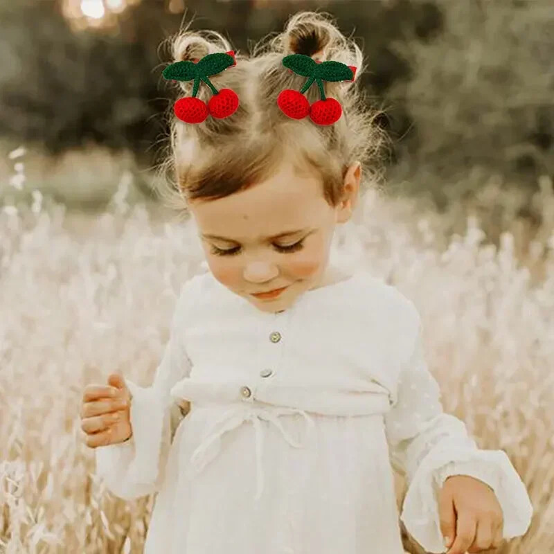 Oaoleer 2vnt raudonų vyšnių plaukų segtukas mergaitėms mielas megztas plaukų segtukas Barrette šoninis segtukas Vaikiškas galvos apdangalas Madingi plaukų aksesuarai