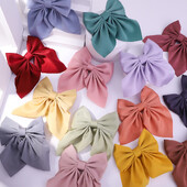 Új Sweet Bows Hajtűk Egyszínű Bowknot Hajcsatok Lányoknak Szatén Pillangó Barrettes Kacsacsőrű Clip gyerekeknek Hajkiegészítők