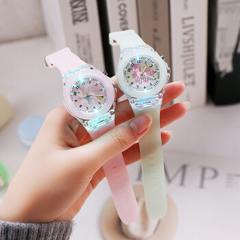 UTHAI C22 Παιδικό ρολόι για Cartoon Unicorn Watches Glow at Night Quartz DIGITAL CLOCK Silicone Band Cute Girls Primary School