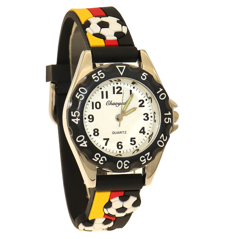 Új Gyermek fiúk 3D Cool Foci Szilikon Szíjas Órák Diákok Gyerek Sport Vízálló Kvarc Karóra Karácsonyi Ajándékok