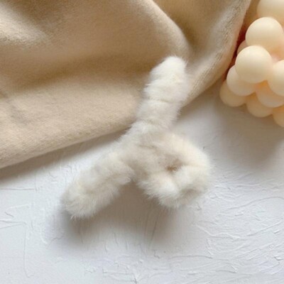 Téli plüss hajkörmös elegáns akril hajtűk műszőrme hajcsipesz Barrette rák fejfedő női lányoknak hajkiegészítők