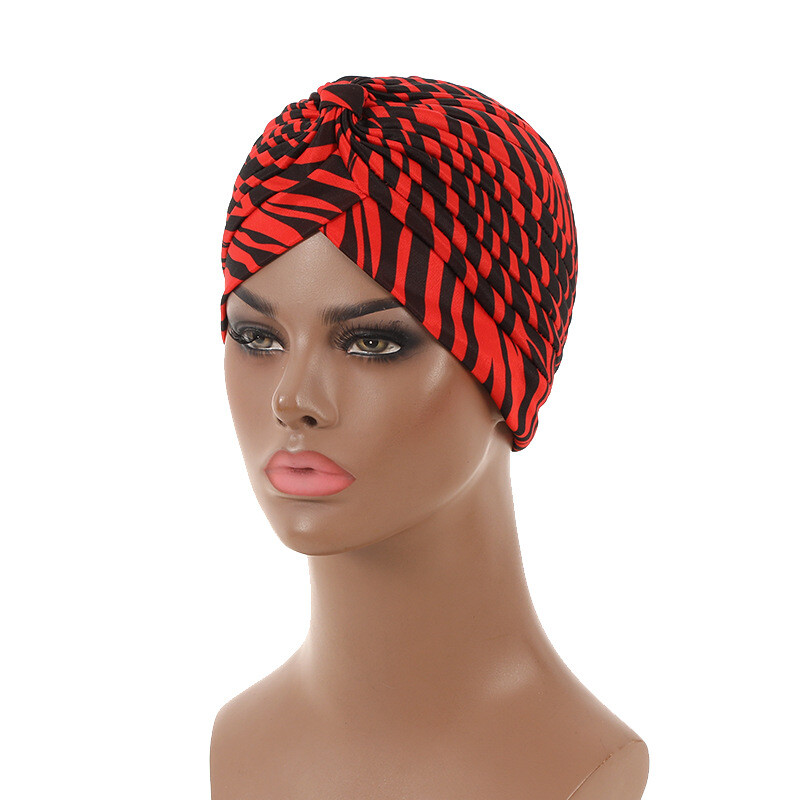 Tarptautinė įmonė specializuojasi Europos ir Amerikos spausdintų ruoželinių skrybėlių, arbūzų skrybėlių, indiškų skrybėlių, tiesioginio gamyklos pardavimo