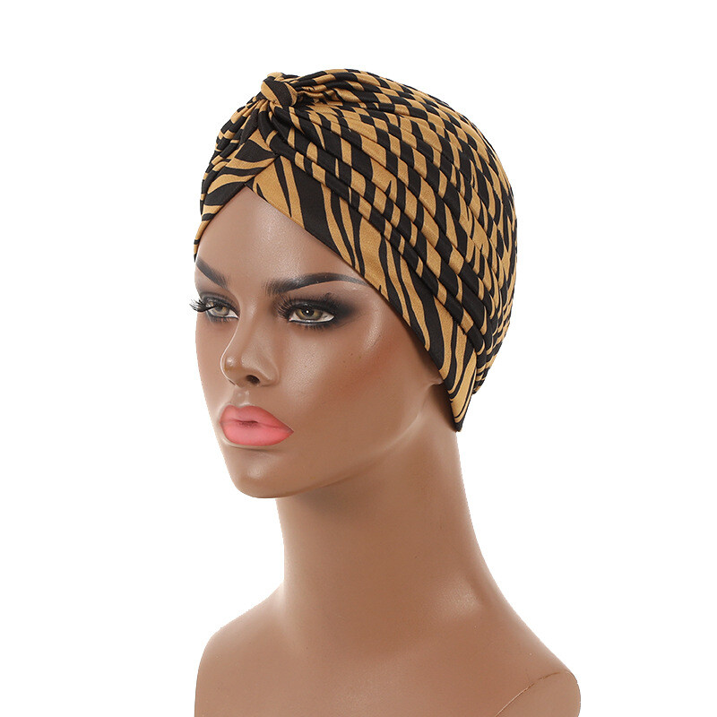 Tarptautinė įmonė specializuojasi Europos ir Amerikos spausdintų ruoželinių skrybėlių, arbūzų skrybėlių, indiškų skrybėlių, tiesioginio gamyklos pardavimo