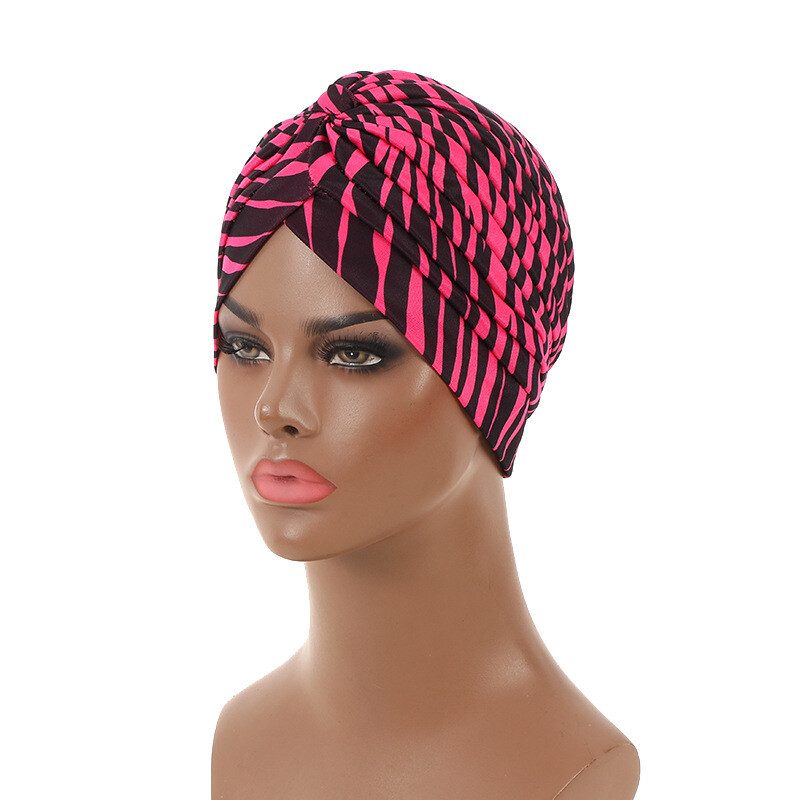 Tarptautinė įmonė specializuojasi Europos ir Amerikos spausdintų ruoželinių skrybėlių, arbūzų skrybėlių, indiškų skrybėlių, tiesioginio gamyklos pardavimo