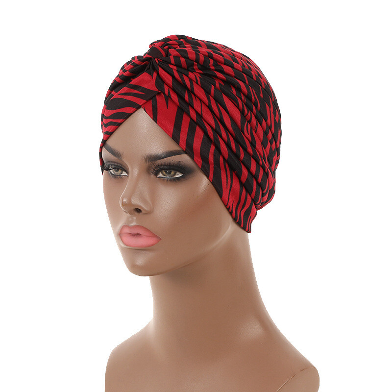 Tarptautinė įmonė specializuojasi Europos ir Amerikos spausdintų ruoželinių skrybėlių, arbūzų skrybėlių, indiškų skrybėlių, tiesioginio gamyklos pardavimo