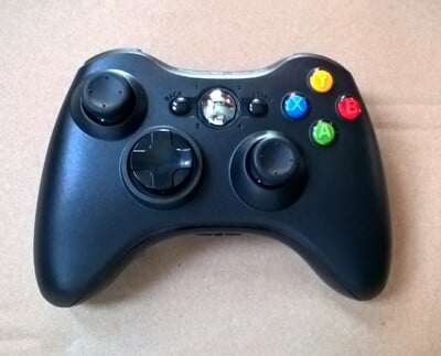 2,4 g bezvadu spēļu pults spēļu kontrolieris Xbox 360/PS3/pc videospēļu konsolēm 3D Rocker kursorsviras spēļu roktura piederumi