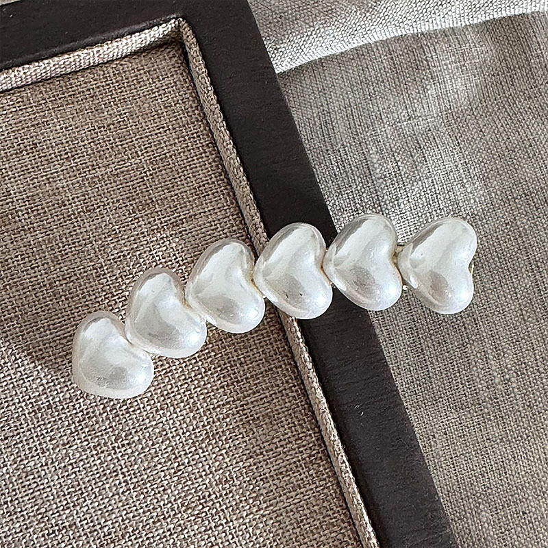 Design de nișă Curbat, roșu dulce, cu inimă de dragoste Clip de păr cu franjuri Agrafă laterală Acetat simplu Clip de cioc de rață Accesorii pentru păr