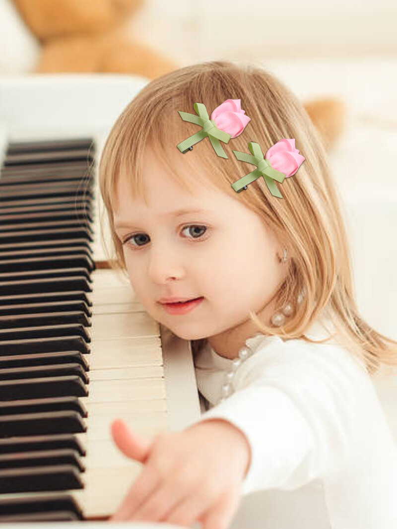 2 vnt. Rožinės rožės lankeliais dekoruoti plaukų segtukai mažoms mergaitėms, satino juostelės plaukų segtukai, saldūs plaukų aksesuarai vaikams