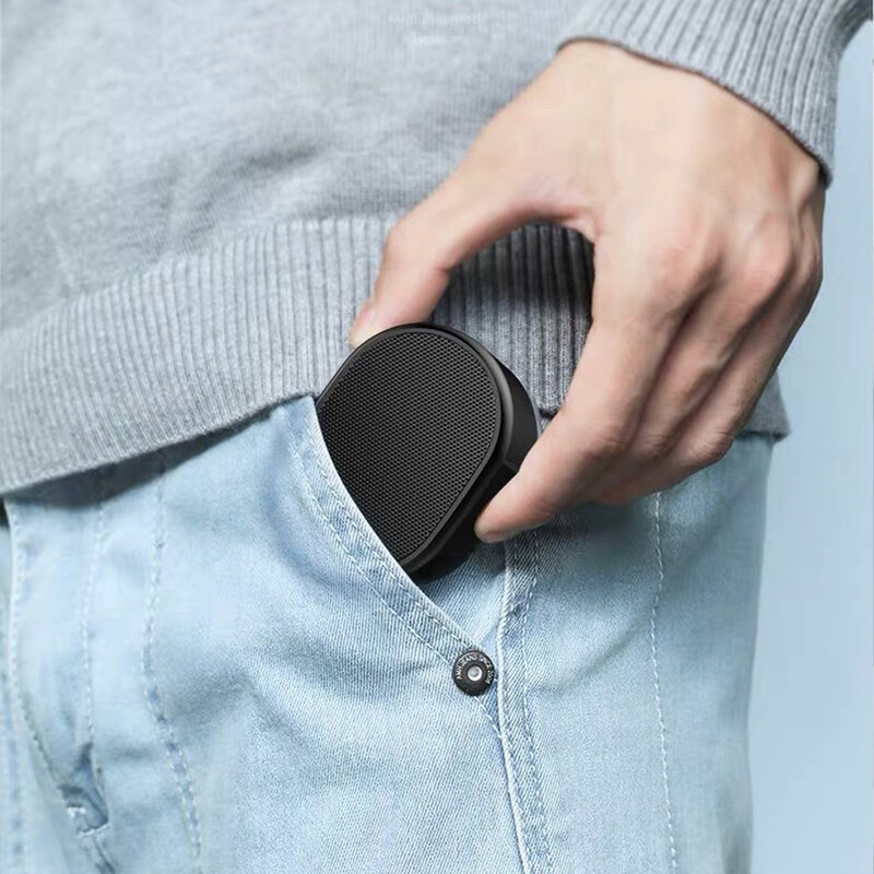 Nauji B62 Bluetooth garsiakalbiai TWS nešiojami HIFI žemųjų dažnių garsiakalbiai mini garsiakalbiai su mikrofonu HD laisvų rankų skambučių palaikymo TF kortelė