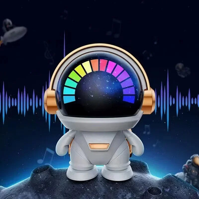space robot mélynyomó Bluetooth hangszóró kültéri Új vezeték nélküli Bluetooth űrhajós űrhajós hangszóró TWS páros aranyos asztali ajándék