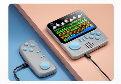 G7 3,5 hüvelykes, nagy felbontású retro kézi játékkonzol Támogatja a TV beépített 666 videojátékokat