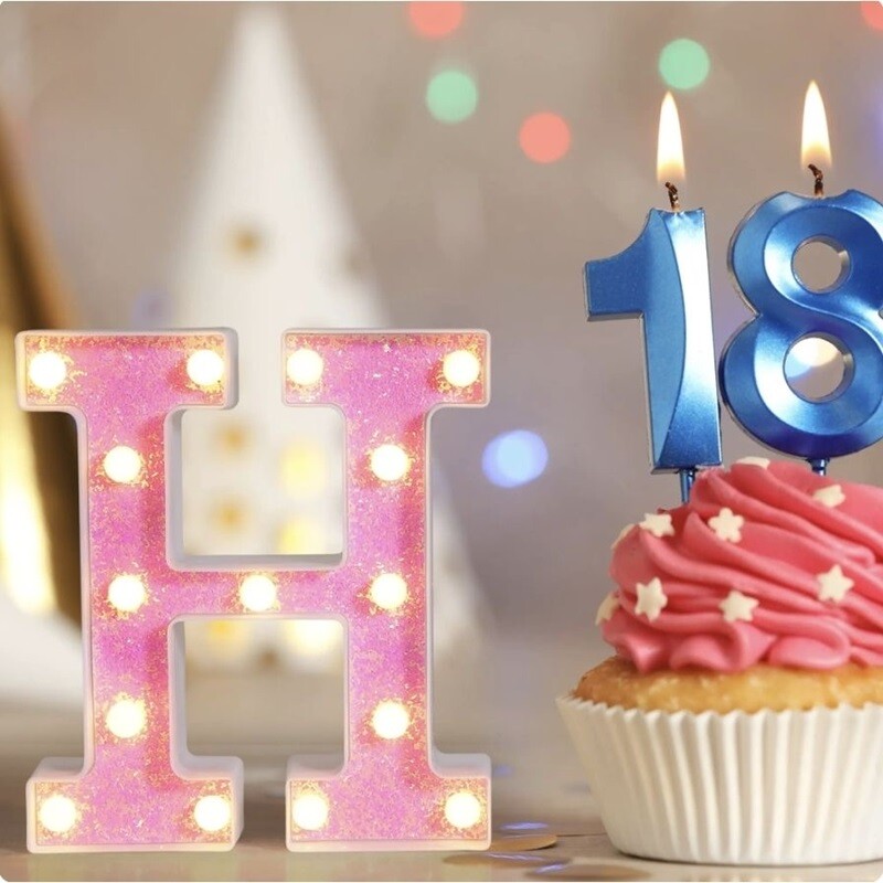 Rožinė romantiška prabangi LED lemputė 6,3 colio rožinė dekoratyvinė abėcėlės numerio lemputė su baterijomis maitinamos Kalėdinės dekoratyvinės šviesos vestuvės