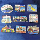 Maltos suvenyrai, plytelės, žemėlapiai, architektūriniai peizažai, 3D šaldytuvo magnetai, meno ir amatų dovanų kolekcija iš maždaug