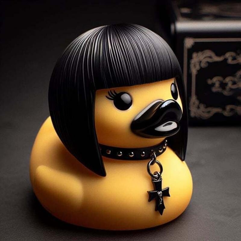 Socha kačice, gotická socha Duckieville, punková zvieracia figúrka, dekorácia, dáma Valentina, gotické dievča, kačica, Satan, stolové ozdoby.