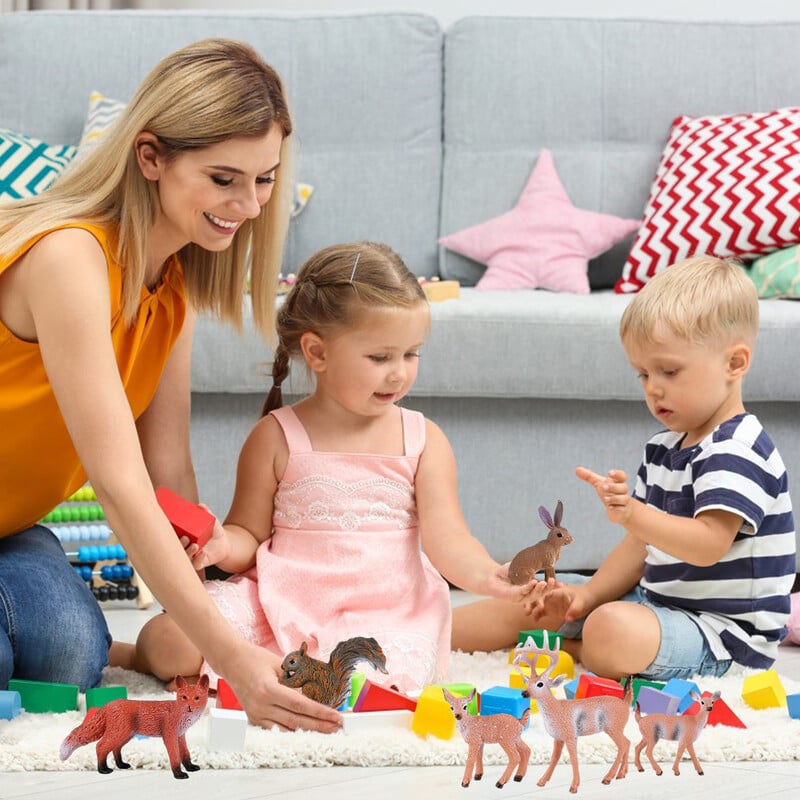 6 ks figúrok lesných zvieratiek, figúrky lesných zvierat, miniatúrne hračky so zvieratami a rodinkou jeleňov na vianočnú párty dekoráciu