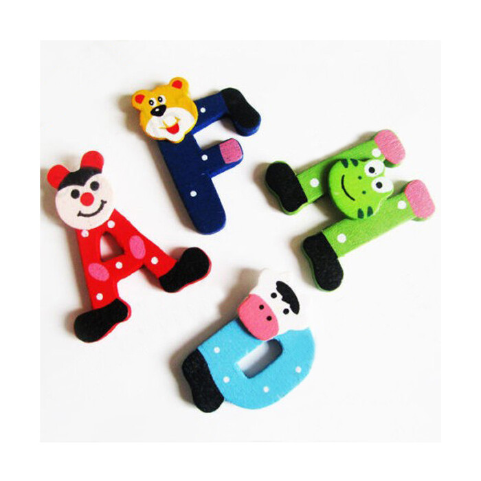 Magnet de frigider magnetic din lemn Desen animat 26 model de litere englezești ornamente Magneți drăguți din lemn cu alfabet jucărie educațională pentru copii