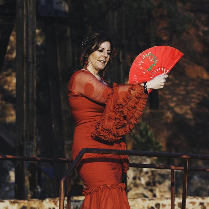 Bambusový ventilátor Kung Fu Tai Chi 33 cm, vysoko kvalitný ventilátor pre pravákov, ventilátory bojových umení, produkty Wushu 13-palcové ventilátory bojových umení