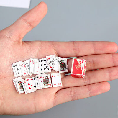 2 ks mini roztomilé 1:12 miniatúry pre domácnosť s pokerovými kartami, hracie karty pre bábiky, doplnky Kawaii
