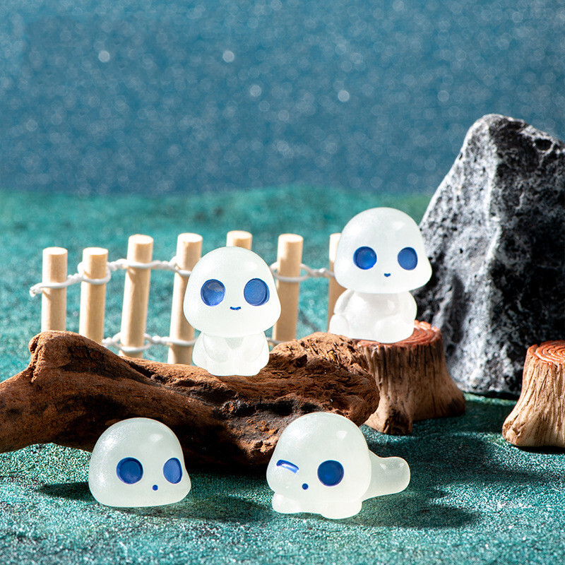 10 gab Miniatūras Tree Elf Baby Sveķu mirdzums naktī Mikro ainavu dekorācijas Gaismas Alien ET Fairy Dārza piederumi