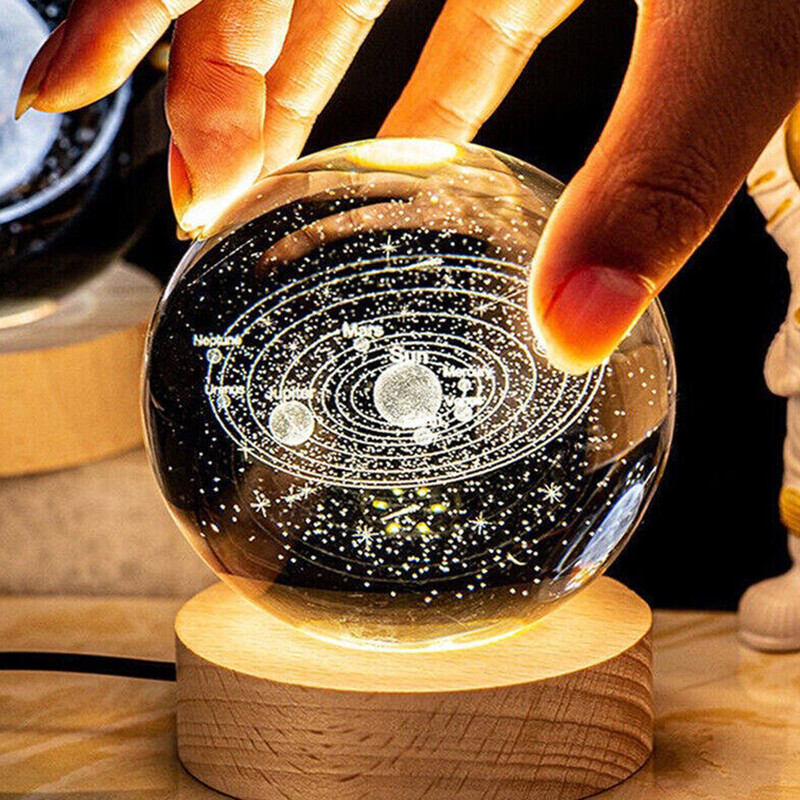 Crystal Ball Night Lights USB LED Izzó 3D Saturn Planet Galaxy Moon Asztali lámpa Otthoni dekoráció Hangulatlámpa Karácsonyi ajándék
