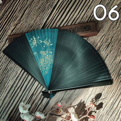 Klasszikus japán stílusú bambuszlegyező Klasszikus üreges női összecsukható kézlegyező Vintage stílusú művészet kézműves ajándék lakberendezési díszek