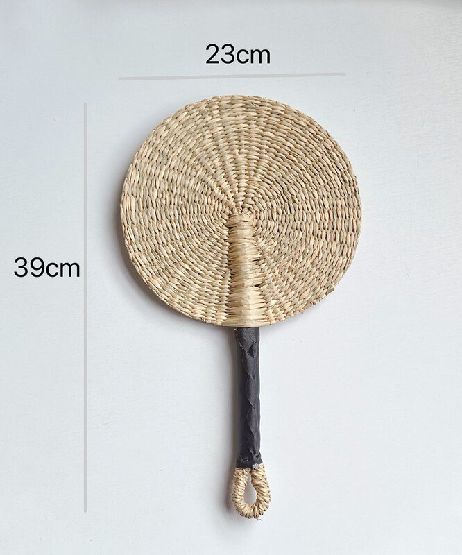 Tkaný slamený ventilátor Letné chladenie tráva Ručne tkaný ventilátor Ručne tkaný ventilátor Severské závesné dekorácie do spálne Svadobné párty Domáce dekorácie