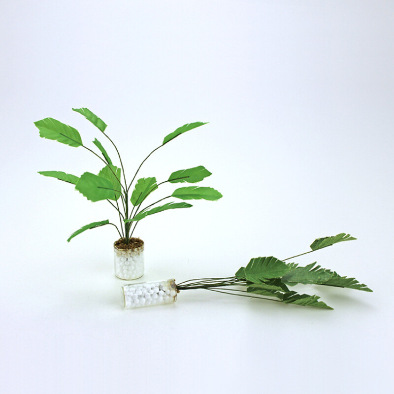 Miniatúrna rastlina s listami plantain v mierke 1/12 pre domček pre bábiky OB11, dekorácia, hračkársky nábytok, doplnky pre hračky