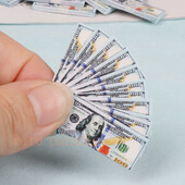 Miniatűr tárgyak Mini Dollár Euro Koreai Won Money Bankjegyek Modell Barbie Doll Ob11 1/6 1/12 Akciófigura babák Kiegészítők