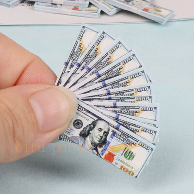 Miniatűr tárgyak Mini Dollár Euro Koreai Won Money Bankjegyek Modell Barbie Doll Ob11 1/6 1/12 Akciófigura babák Kiegészítők
