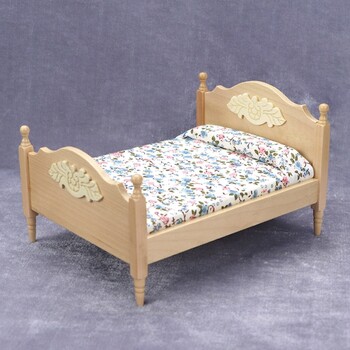 1/12 Dollhouse Miniature Bed Dollhouse Furniture Toy Lovely Double Bed