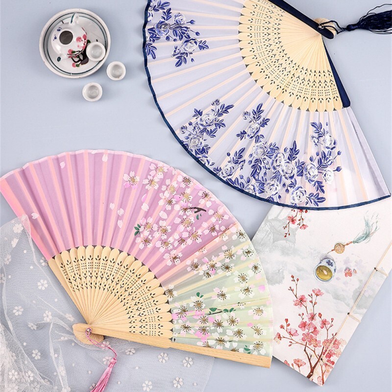 Vintage hodvábny skladací ručný ventilátor, čínsky japonský bambusový ventilátor, remeselné darčeky, dámske tanečné rekvizity, bytové dekorácie, ozdoby