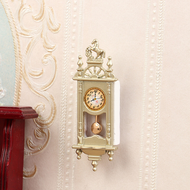 1PC Doll House Scene Recvisit Mini Retro Roman Clock Obývacia izba Dekorácia Prívesok Clock