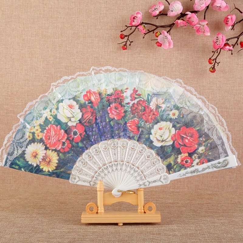 Csipke kínai stílusú összecsukható legyező kínai stílusú festés gyémánt selyem + műanyag Han ruházati kiegészítők otthoni dekorációk