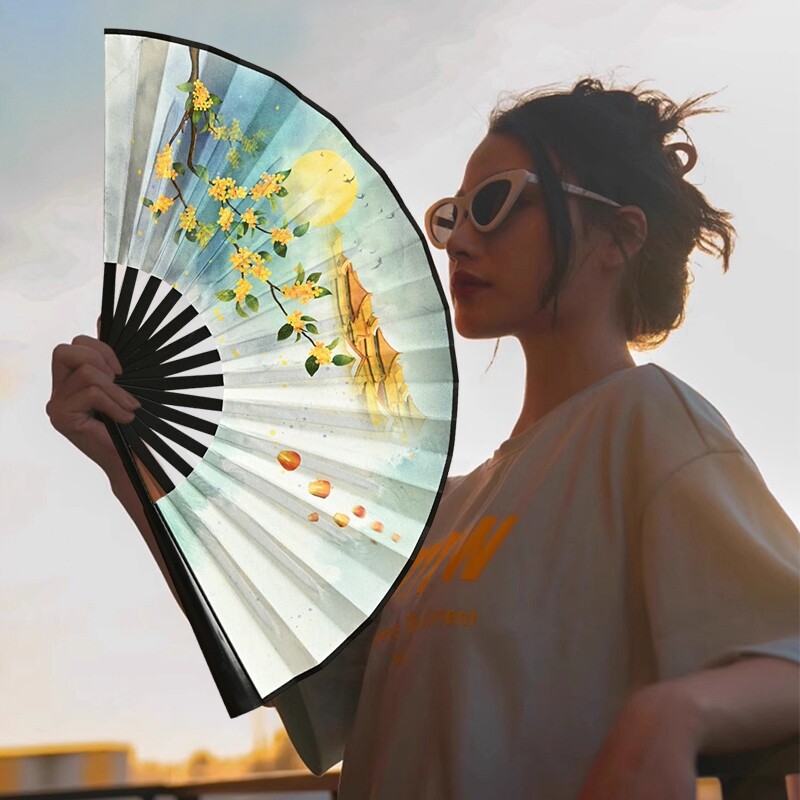 Ručný tancujúci ventilátor Vintage štýl Skladací ručný ventilátor Prenosný skladací ventilátor Svadobné párty Foto rekvizity Darčeky pre hostí Domáce dekorácie Remeslá