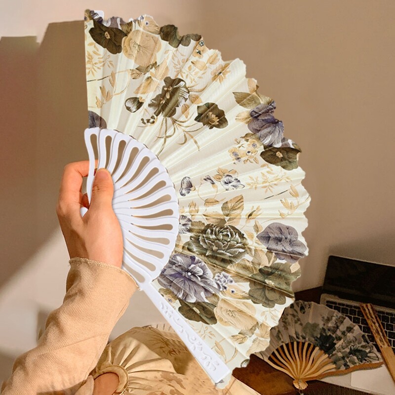 Ručný tancujúci ventilátor Vintage štýl Skladací ručný ventilátor Prenosný skladací ventilátor Svadobné párty Foto rekvizity Darčeky pre hostí Domáce dekorácie Remeslá