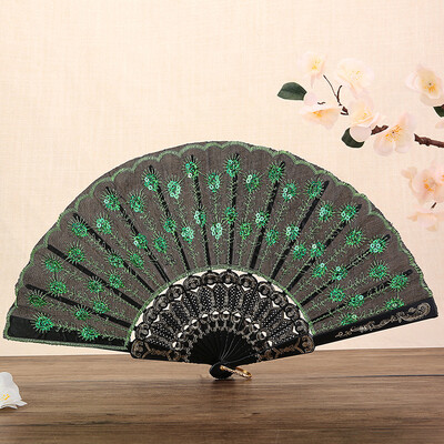 1 бр. Ретро бродерия с пайети Сгъваем вентилатор Блестящ дизайн на паунова опашка Ръчен вентилатор Декоративни занаяти Сценична игра Изпълнения Танцов вентилатор