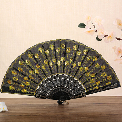 1 бр. Ретро бродерия с пайети Сгъваем вентилатор Блестящ дизайн на паунова опашка Ръчен вентилатор Декоративни занаяти Сценична игра Изпълнения Танцов вентилатор