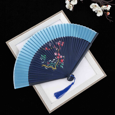 2024 Vintage čínsky štýl Ručný skladací ventilátor Čisté farby Tanečná svadobná dekorácia Elegantné drevené domáce párty rekvizity Vlastné predstavenie