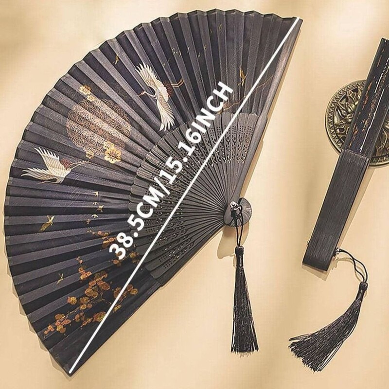 Ručný skladací ventilátor Krásny skladací letný ručný ventilátor so strapcami z hodvábnej látky so strapcami na tanec