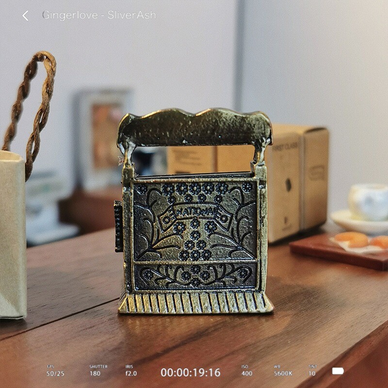 1/12 Babaház miniatűr kiegészítők Mini vintage pénztárgép szimuláció bútormodell játékok babaház díszítéshez