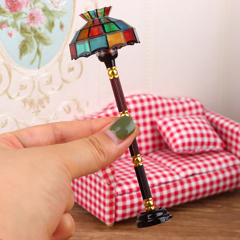 Miniatúrna lampa pre domček pre bábiky 1:12, farebná LED lampa, stojaca lampa, stolová lampa, model s vypínačom, dekoračná hračka pre domácnosť