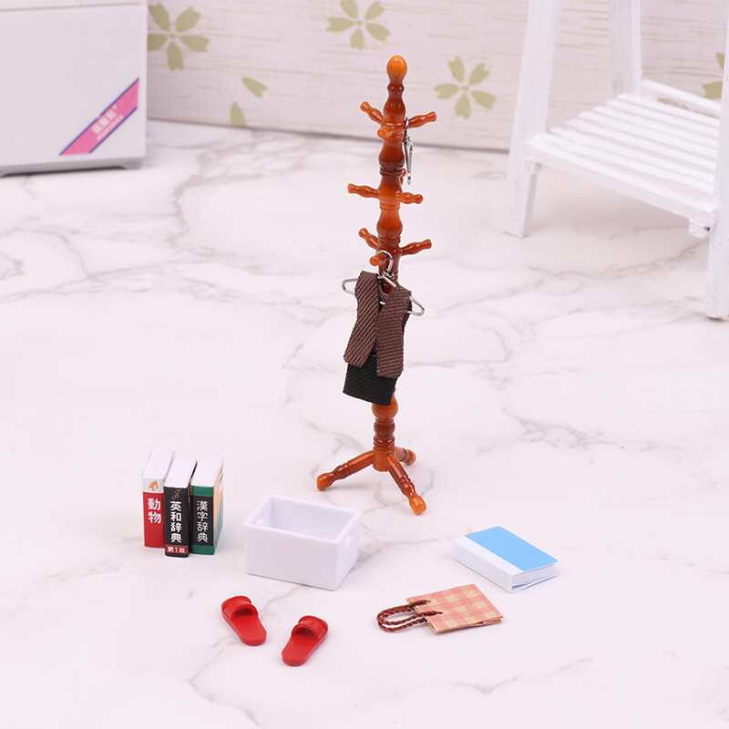 1Szett 1:12 Babaház miniatűr kabáttartó fogas Cipőtáska Ruha Könyvdoboz Bútormodell dekor játék