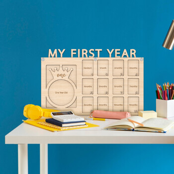 Ξύλινη πλάκα φωτογραφιών 2 επιπέδων \'My First Year\' με σχέδιο κορώνας – 13 θέσεις φωτογραφιών για παιδικά ορόσημα από νεογέννητο έως 1 έτους