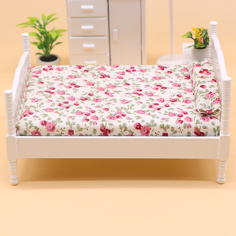 1db 1:12 babaház miniatűr franciaágy modell európai stílusú ruha művészet bútor Hálószoba jelenet dekor játék