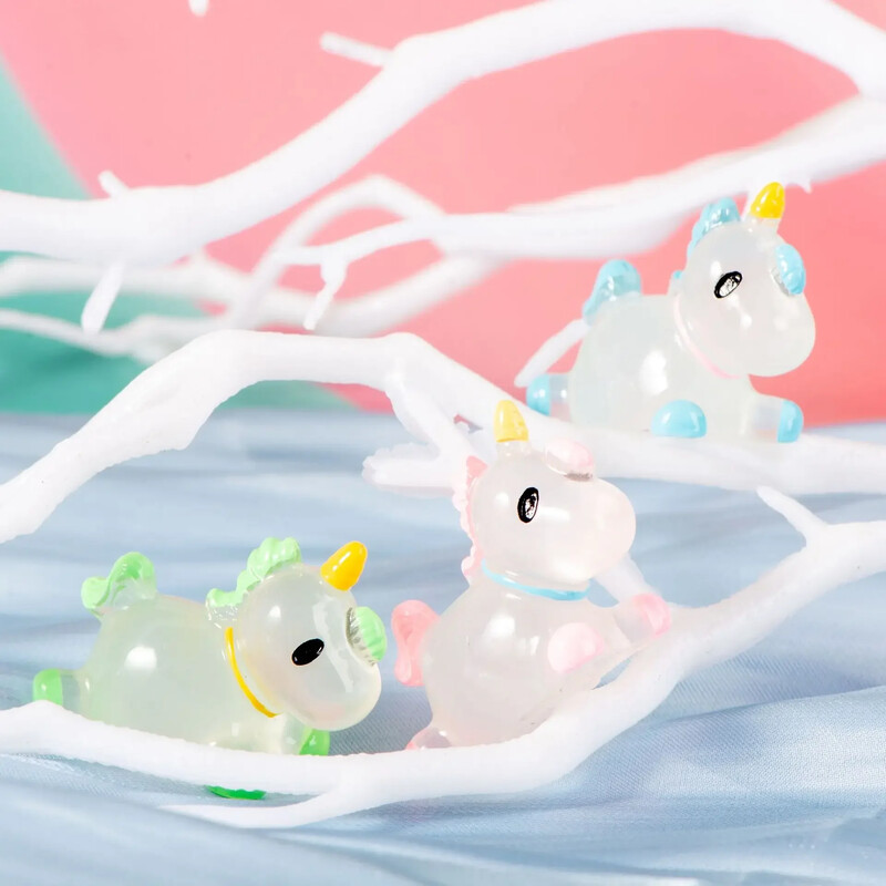 10 τμχ Mini Cartoon Unicorn Glow At Dark Miniatures Figurines Unicorns Kawaii Home Decor Φωτεινή Νεράιδα Αξεσουάρ κήπου