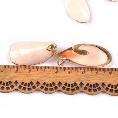 5 bucăți amestec aleatoriu scoici pentru meșteșuguri, accesorii, decorațiunea casei, bijuterii DIY, placată cu aur, cochilie naturală, pandantiv lucrat manual TR0251-2