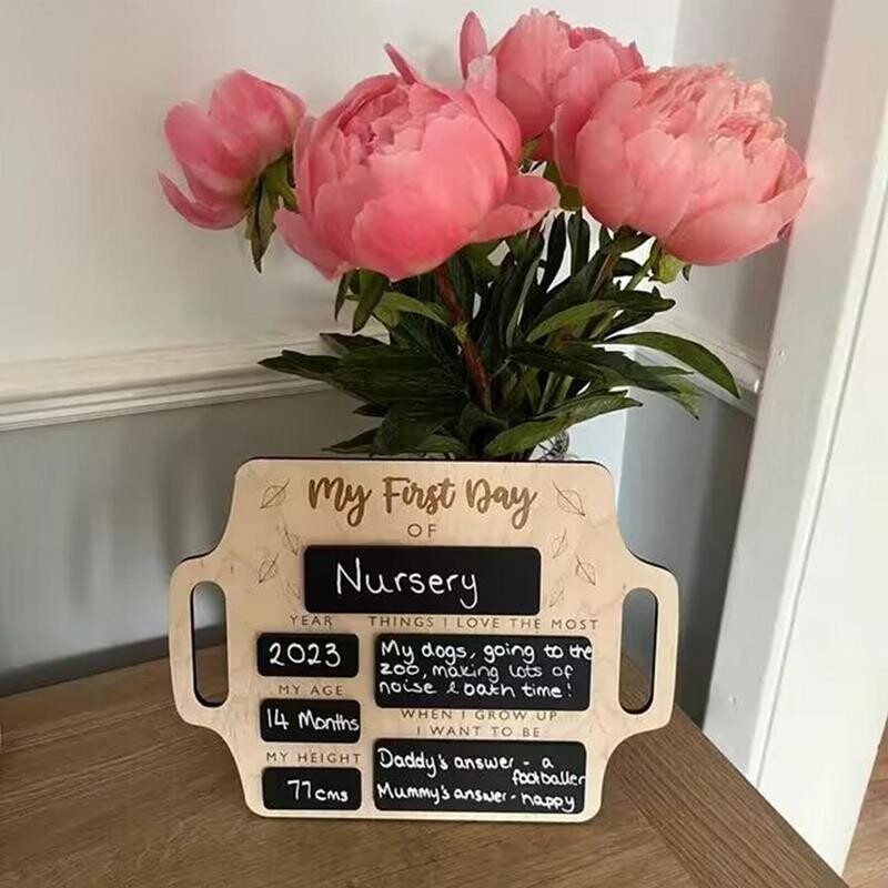 Első iskolai napom, hordozható, fából készült, iskolai palatábla feliratú újrafelhasználható fényképes memóriatábla fiúknak és lányoknak